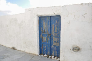 blue door